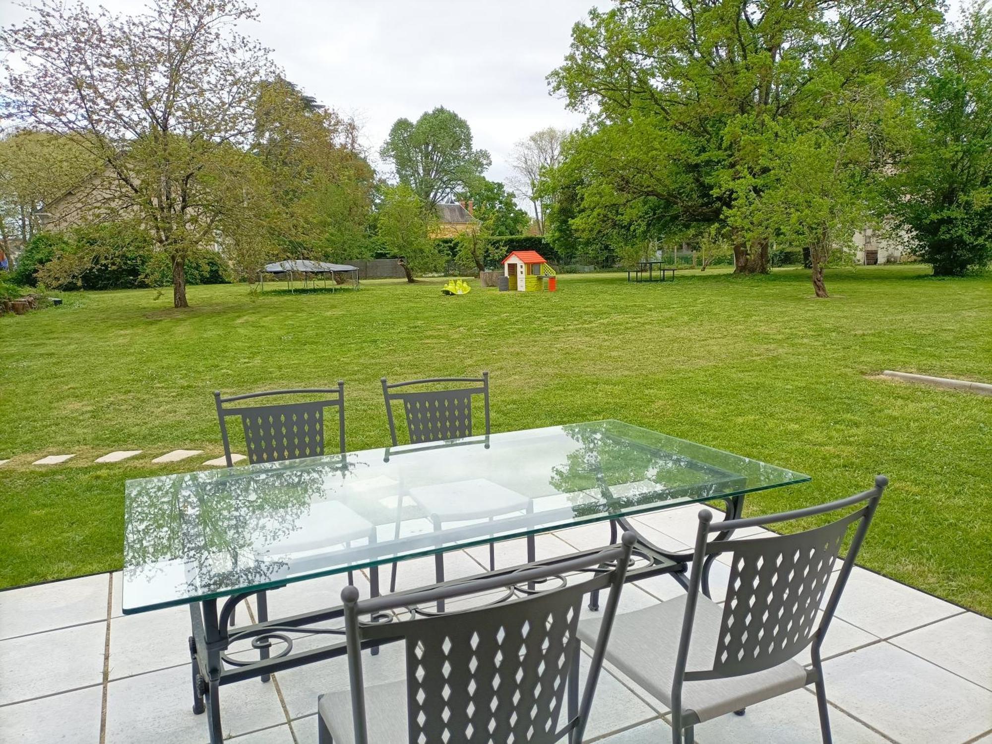 Gite Climatise Villa Esperanza 2 A 5 Personnes Valençay 외부 사진